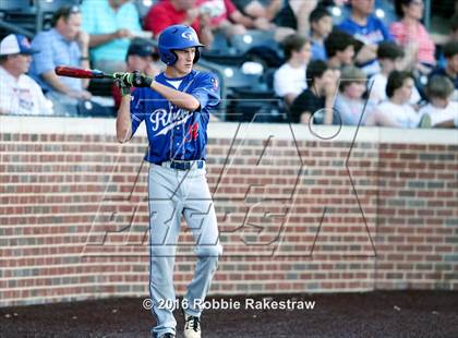 Thumbnail 1 in Oak Ridge vs. Dallas Jesuit (UIL 6A Regional Semifinal) photogallery.