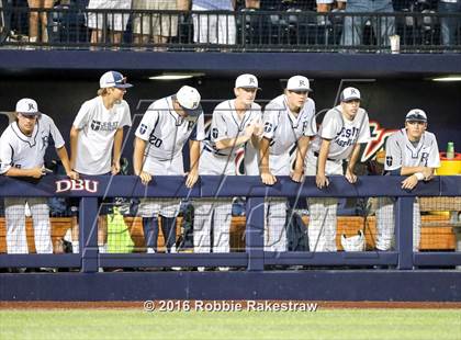 Thumbnail 1 in Oak Ridge vs. Dallas Jesuit (UIL 6A Regional Semifinal) photogallery.