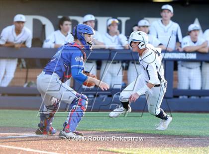 Thumbnail 1 in Oak Ridge vs. Dallas Jesuit (UIL 6A Regional Semifinal) photogallery.