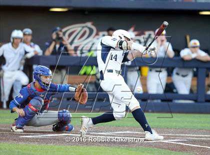 Thumbnail 3 in Oak Ridge vs. Dallas Jesuit (UIL 6A Regional Semifinal) photogallery.