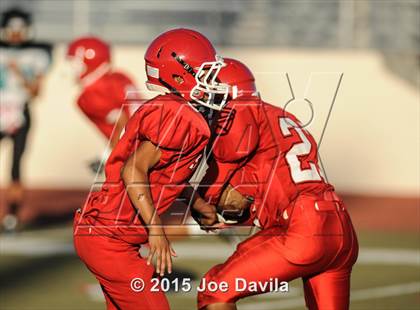Thumbnail 2 in Pioneer Valley @ Santa Maria photogallery.
