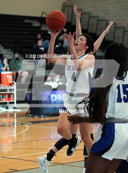 Thumbnail 3 in Kingwood vs. New Caney (Aggieland Invitational) photogallery.