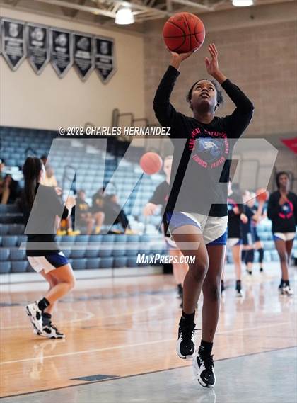 Thumbnail 1 in Kingwood vs. New Caney (Aggieland Invitational) photogallery.