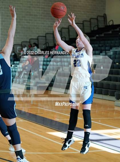 Thumbnail 1 in Kingwood vs. New Caney (Aggieland Invitational) photogallery.