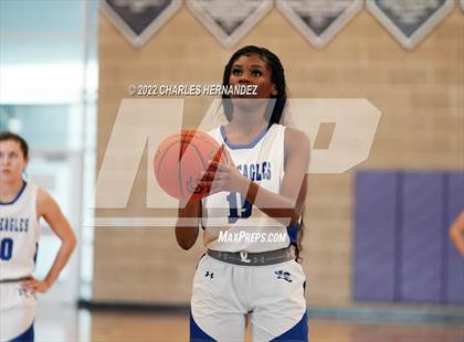 Thumbnail 3 in Kingwood vs. New Caney (Aggieland Invitational) photogallery.