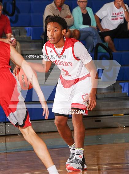 Thumbnail 2 in Crosby vs. Langham Creek (McDonald's Texas Invitational) photogallery.
