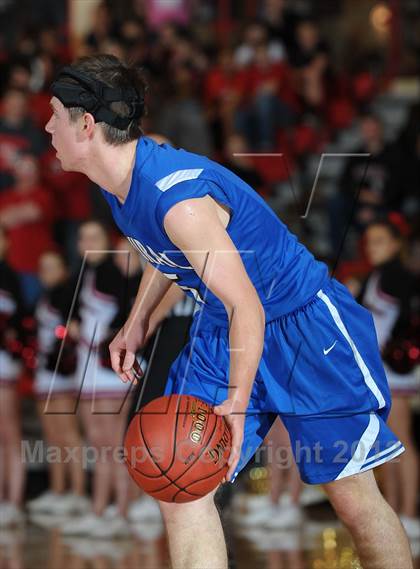 Thumbnail 3 in McPherson vs. Washburn Rural photogallery.