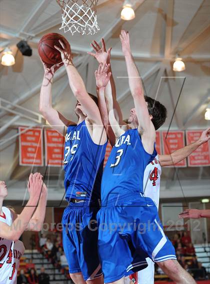 Thumbnail 3 in McPherson vs. Washburn Rural photogallery.
