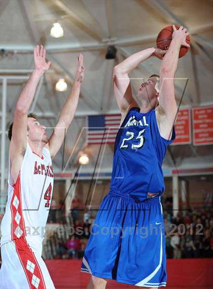 Thumbnail 3 in McPherson vs. Washburn Rural photogallery.