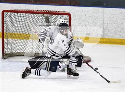Thumbnail 2 in Bemidji vs Moorhead photogallery.