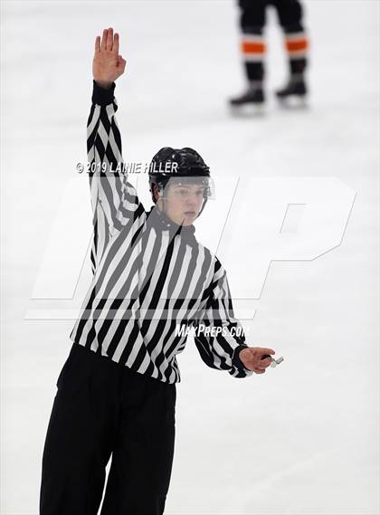 Thumbnail 3 in Bemidji vs Moorhead photogallery.