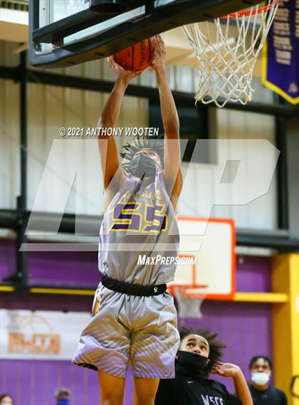 Thumbnail 3 in Winston-Salem Christian vs Word of God Christian Academy (Capital City New Years Showcase) photogallery.