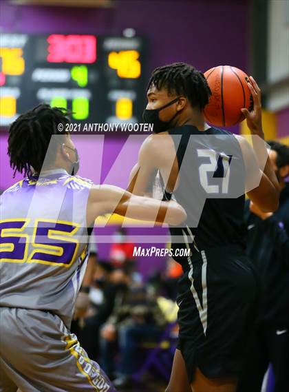 Thumbnail 2 in Winston-Salem Christian vs Word of God Christian Academy (Capital City New Years Showcase) photogallery.