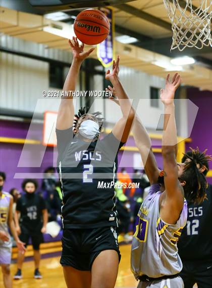 Thumbnail 3 in Winston-Salem Christian vs Word of God Christian Academy (Capital City New Years Showcase) photogallery.