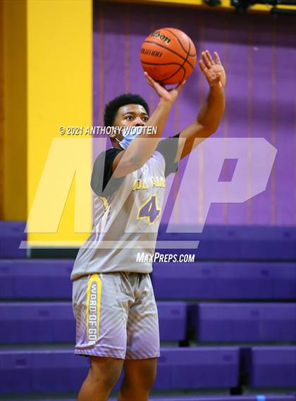 Thumbnail 3 in Winston-Salem Christian vs Word of God Christian Academy (Capital City New Years Showcase) photogallery.