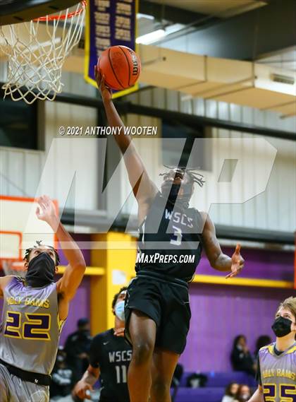 Thumbnail 3 in Winston-Salem Christian vs Word of God Christian Academy (Capital City New Years Showcase) photogallery.