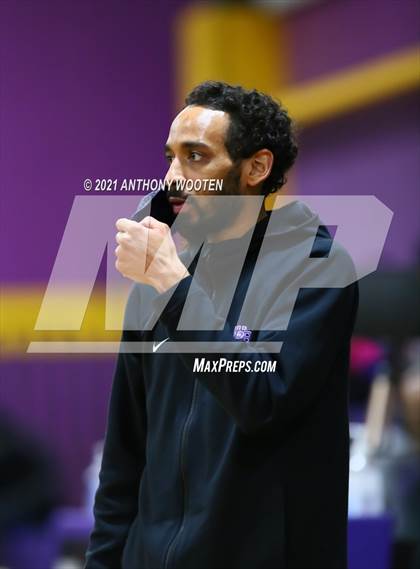 Thumbnail 3 in Winston-Salem Christian vs Word of God Christian Academy (Capital City New Years Showcase) photogallery.
