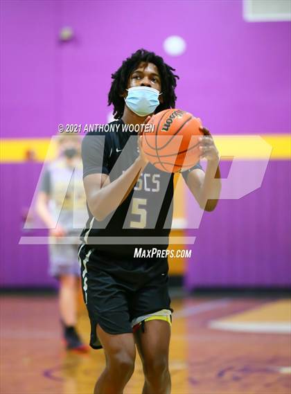 Thumbnail 1 in Winston-Salem Christian vs Word of God Christian Academy (Capital City New Years Showcase) photogallery.