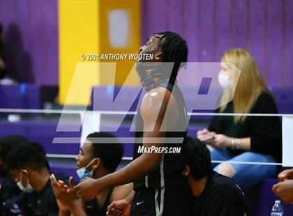 Thumbnail 2 in Winston-Salem Christian vs Word of God Christian Academy (Capital City New Years Showcase) photogallery.