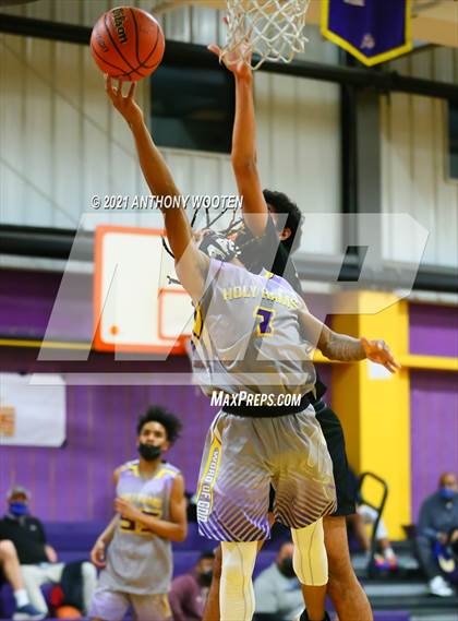 Thumbnail 1 in Winston-Salem Christian vs Word of God Christian Academy (Capital City New Years Showcase) photogallery.