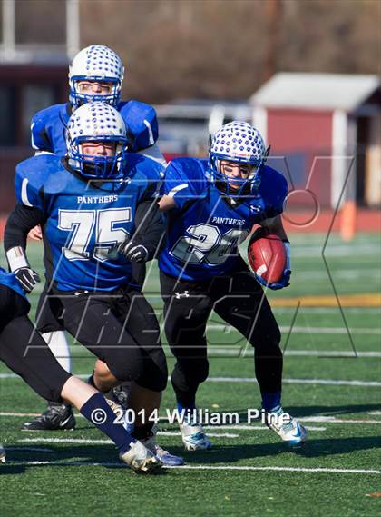 Thumbnail 2 in Hoosick Falls vs. Millbrook (NYSPHSAA Class C Semifinal) photogallery.