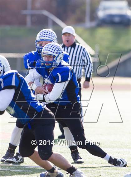Thumbnail 1 in Hoosick Falls vs. Millbrook (NYSPHSAA Class C Semifinal) photogallery.