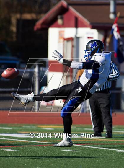 Thumbnail 1 in Hoosick Falls vs. Millbrook (NYSPHSAA Class C Semifinal) photogallery.