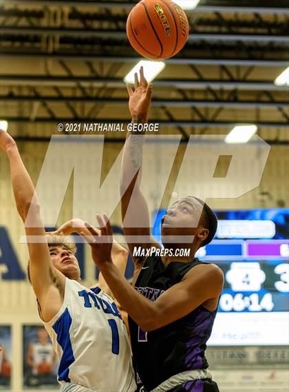 Thumbnail 2 in Omaha Central @ Papillion-LaVista South photogallery.