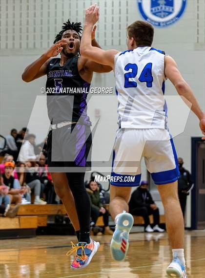 Thumbnail 3 in Omaha Central @ Papillion-LaVista South photogallery.