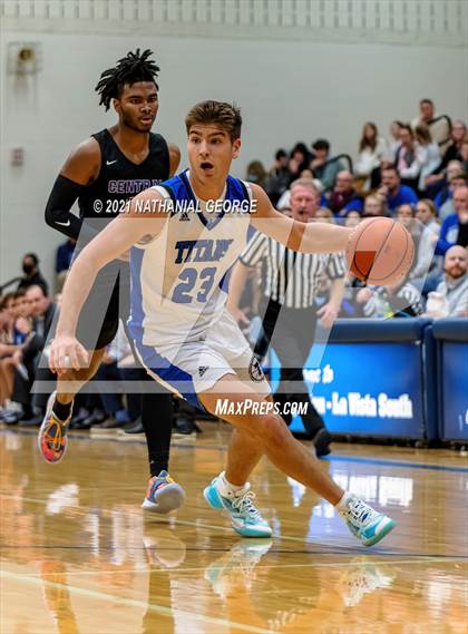 Thumbnail 1 in Omaha Central @ Papillion-LaVista South photogallery.