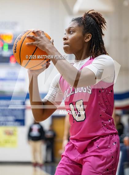 Thumbnail 2 in E.E. Smith @ Terry Sanford (Play 4 Kay) photogallery.