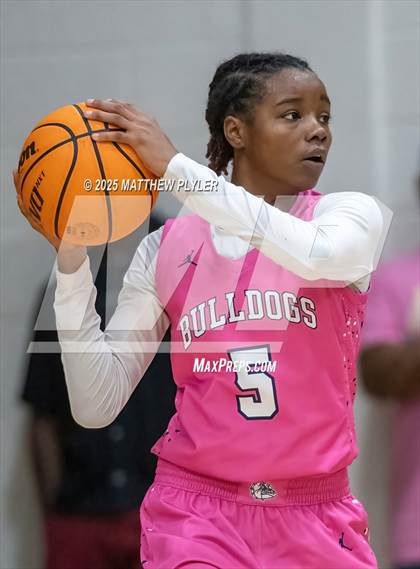 Thumbnail 2 in E.E. Smith @ Terry Sanford (Play 4 Kay) photogallery.