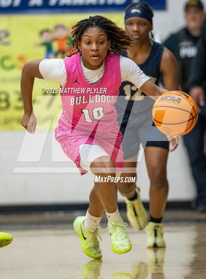 Thumbnail 1 in E.E. Smith @ Terry Sanford (Play 4 Kay) photogallery.
