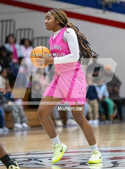 Thumbnail 2 in E.E. Smith @ Terry Sanford (Play 4 Kay) photogallery.