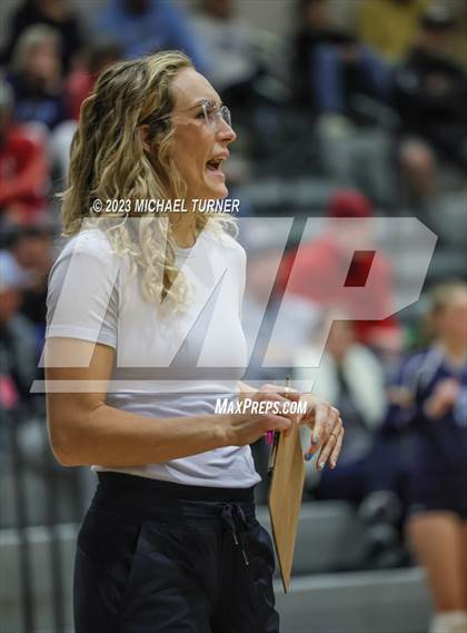Thumbnail 1 in Twin Falls vs Skyview (IHSAA 4A First Round) photogallery.
