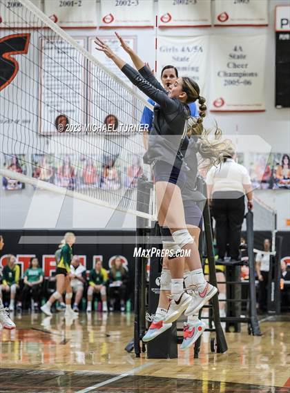 Thumbnail 2 in Twin Falls vs Skyview (IHSAA 4A First Round) photogallery.