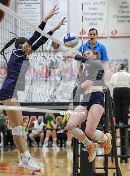 Thumbnail 3 in Twin Falls vs Skyview (IHSAA 4A First Round) photogallery.