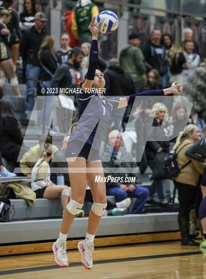 Thumbnail 3 in Twin Falls vs Skyview (IHSAA 4A First Round) photogallery.