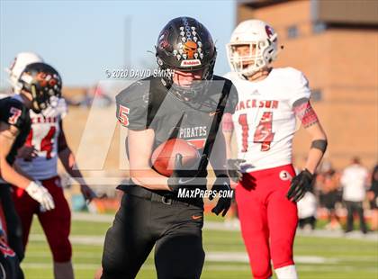Thumbnail 1 in Platte County vs. Jackson (MSHSAA Class 5 Championship) photogallery.