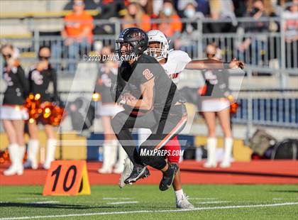 Thumbnail 3 in Platte County vs. Jackson (MSHSAA Class 5 Championship) photogallery.