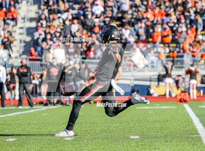 Thumbnail 1 in Platte County vs. Jackson (MSHSAA Class 5 Championship) photogallery.