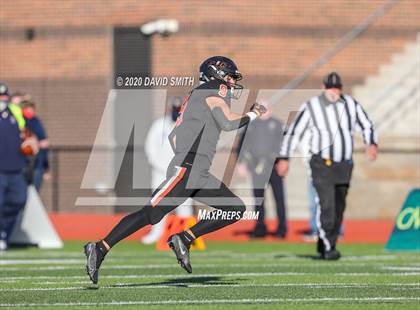 Thumbnail 2 in Platte County vs. Jackson (MSHSAA Class 5 Championship) photogallery.