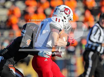 Thumbnail 1 in Platte County vs. Jackson (MSHSAA Class 5 Championship) photogallery.