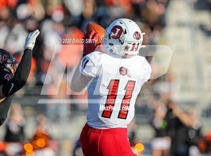 Thumbnail 1 in Platte County vs. Jackson (MSHSAA Class 5 Championship) photogallery.