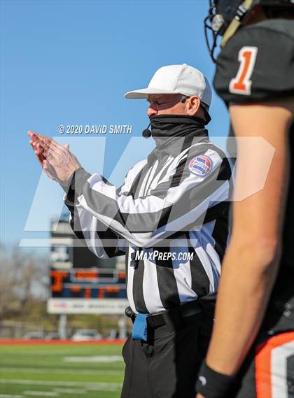 Thumbnail 3 in Platte County vs. Jackson (MSHSAA Class 5 Championship) photogallery.
