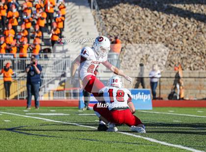 Thumbnail 1 in Platte County vs. Jackson (MSHSAA Class 5 Championship) photogallery.