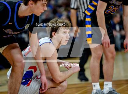 Thumbnail 3 in Linton-Stockton v Ft Wayne Blackhawk Christian (IHSAA 2A Final)  photogallery.