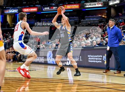 Thumbnail 1 in Linton-Stockton v Ft Wayne Blackhawk Christian (IHSAA 2A Final)  photogallery.