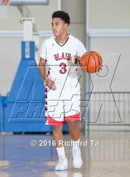 Thumbnail 2 in William Penn Charter vs Blair (Boardwalk Basketball Classic) photogallery.