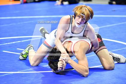 Thumbnail 3 in UIL State Championships - 5A 152lb Final photogallery.
